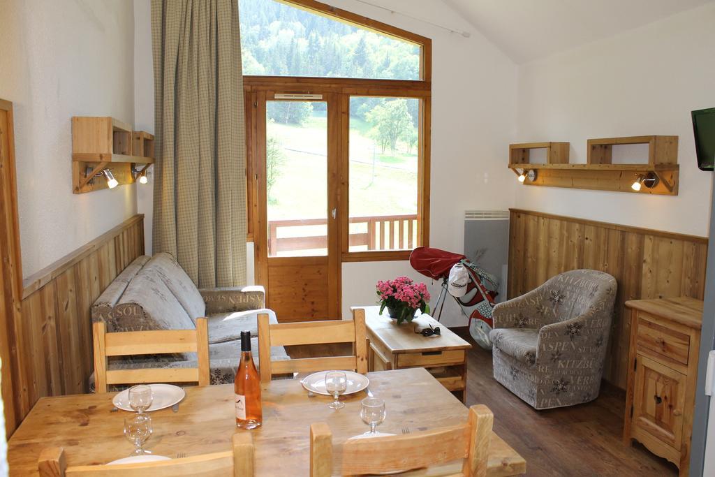 Residence Grand Bois Cles Blanches La Tania Eksteriør billede