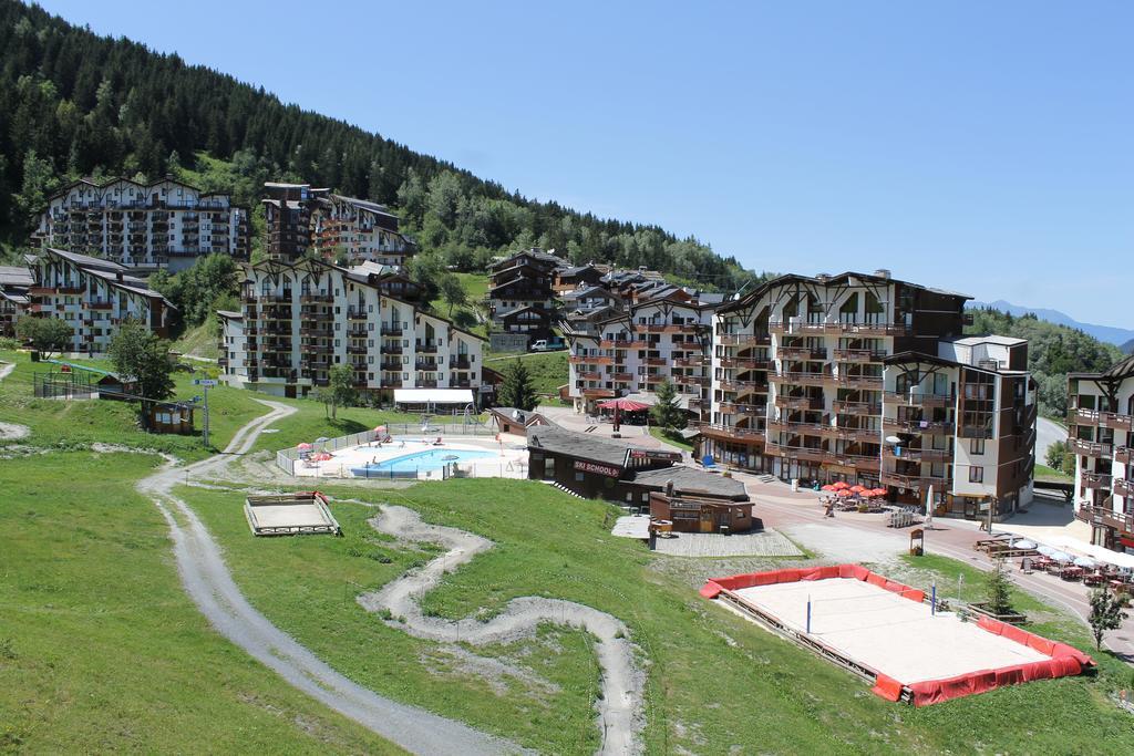 Residence Grand Bois Cles Blanches La Tania Eksteriør billede