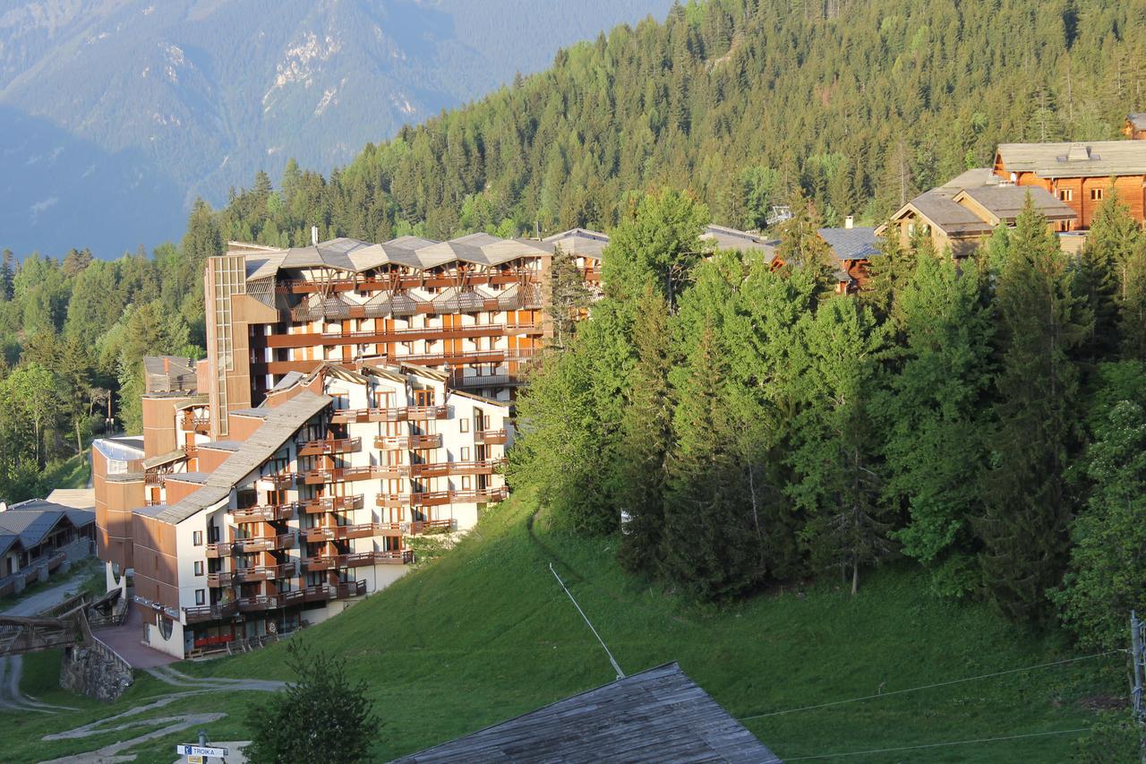 Residence Grand Bois Cles Blanches La Tania Eksteriør billede